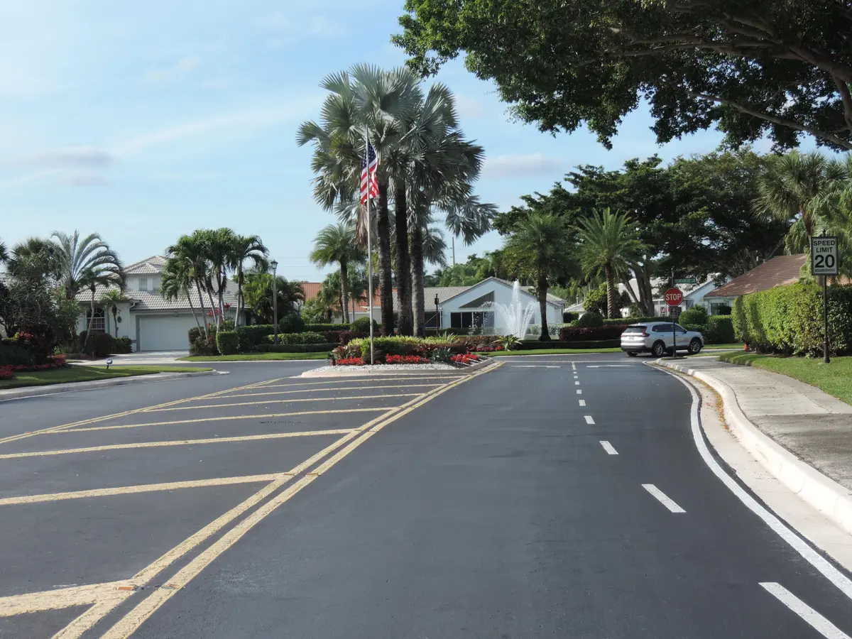 entrance drive at 6375 Three Lakes Lane, Boynton Beach