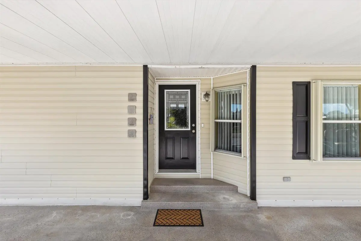 03-13 in-35 at 8162 13th Hole Drive, Port St. Lucie