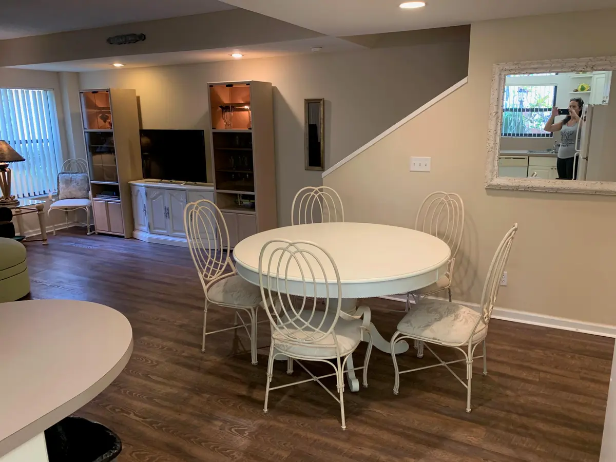 Dining Area at 49 Uno Lago Drive, Juno Beach