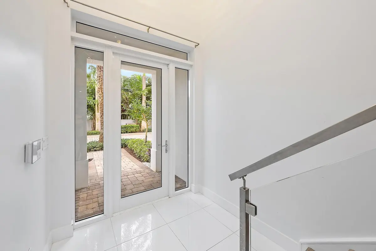 112 Water Clb Wy-6 at 112 Water Club Court, North Palm Beach