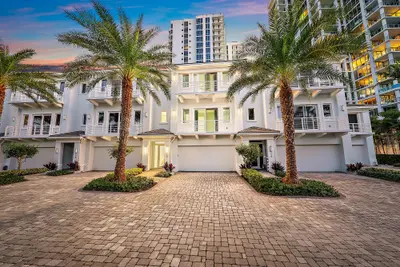 112 Water Club Court, North Palm Beach – sold