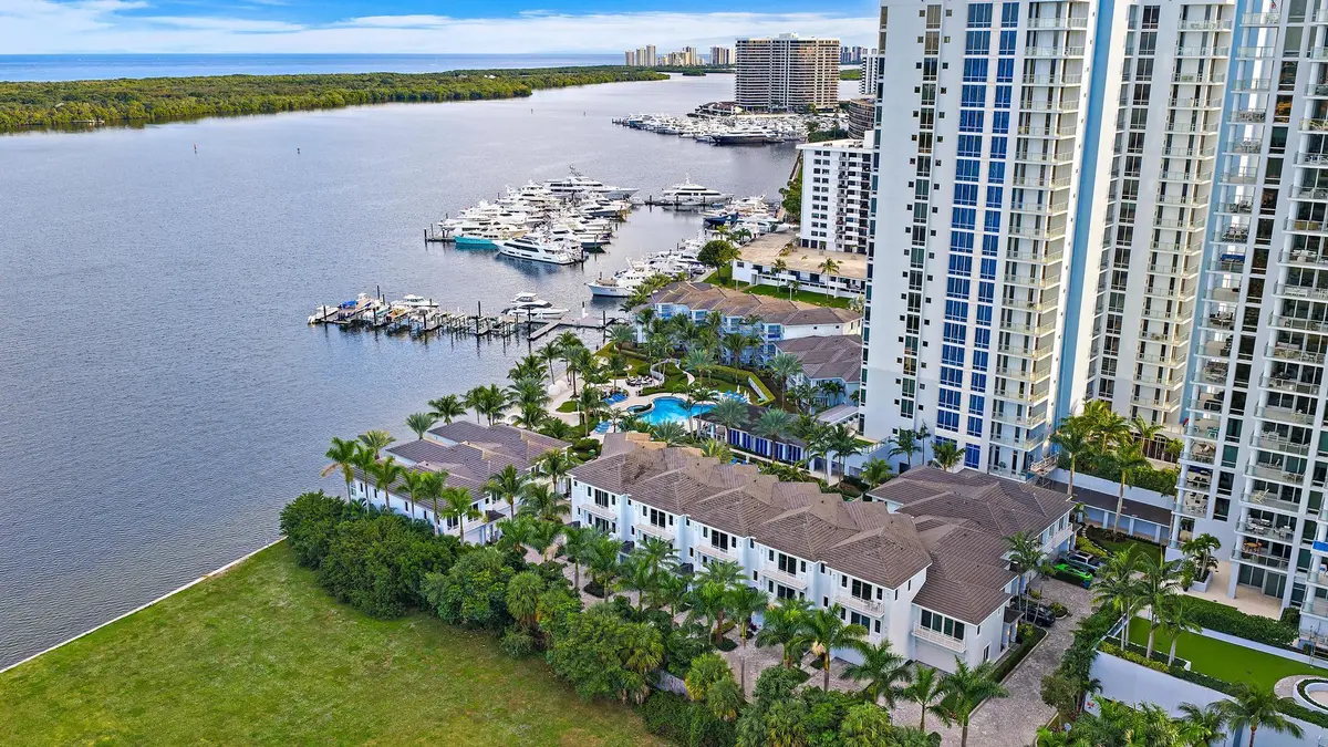 112 Water Clb Wy-41 at 112 Water Club Court, North Palm Beach