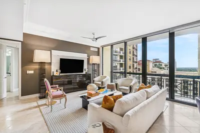701 S Olive Avenue 1706, West Palm Beach – sold