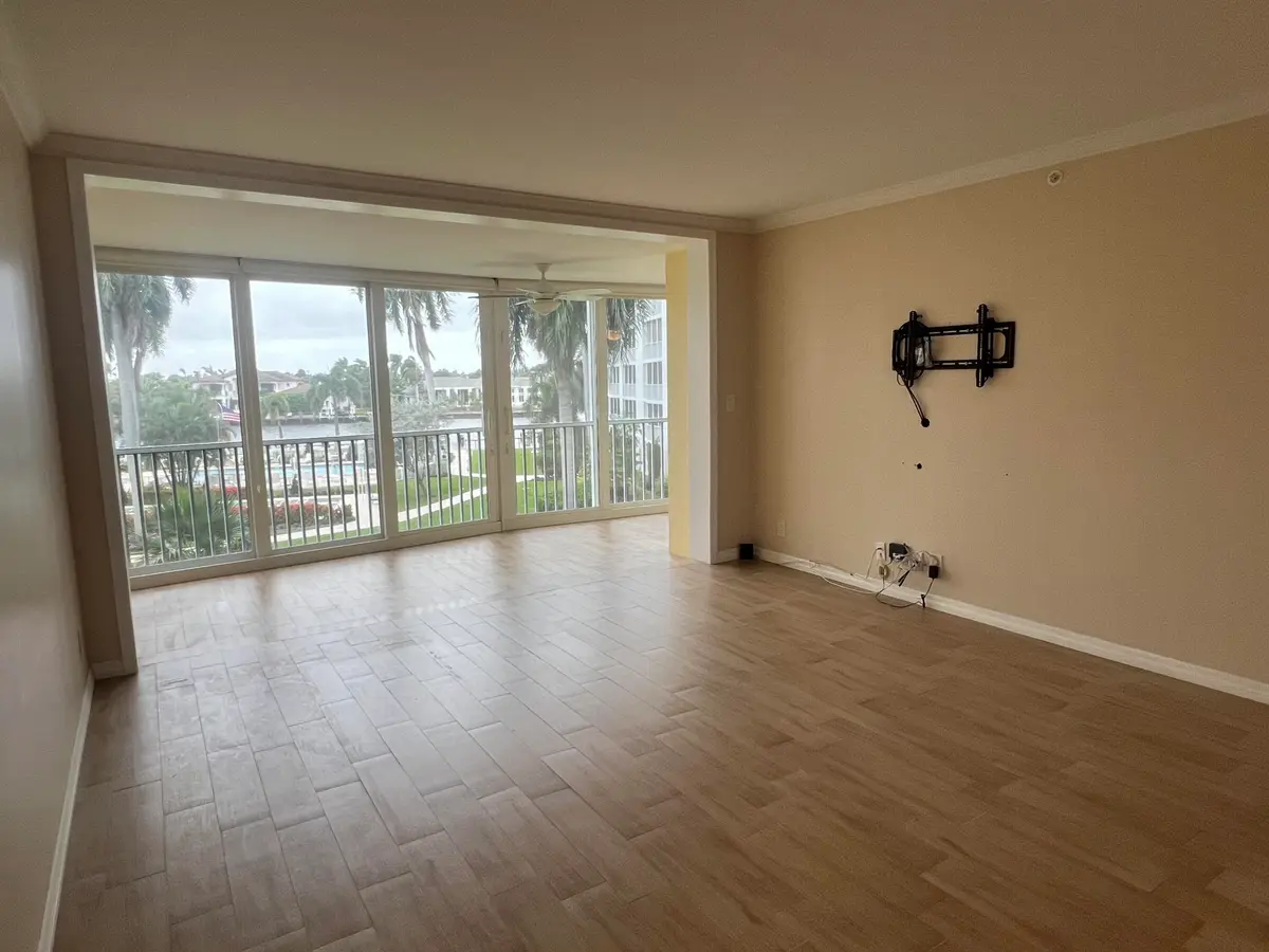 Living room at 3224 S Ocean Boulevard 310-B, Highland Beach