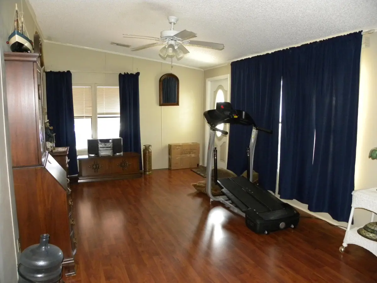 456 Tropical Isles Circle, Fort Pierce, FL – photo 2