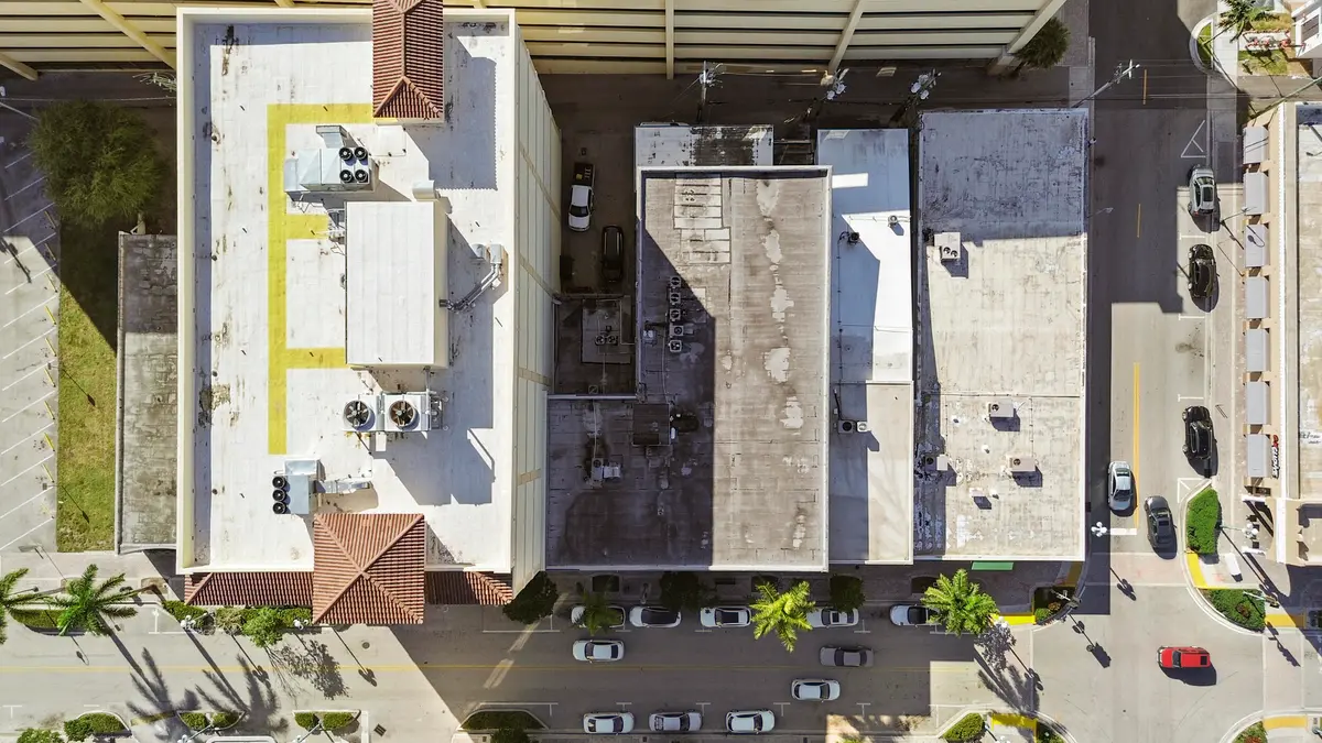 Roof at 1940 Harrison Street, Hollywood