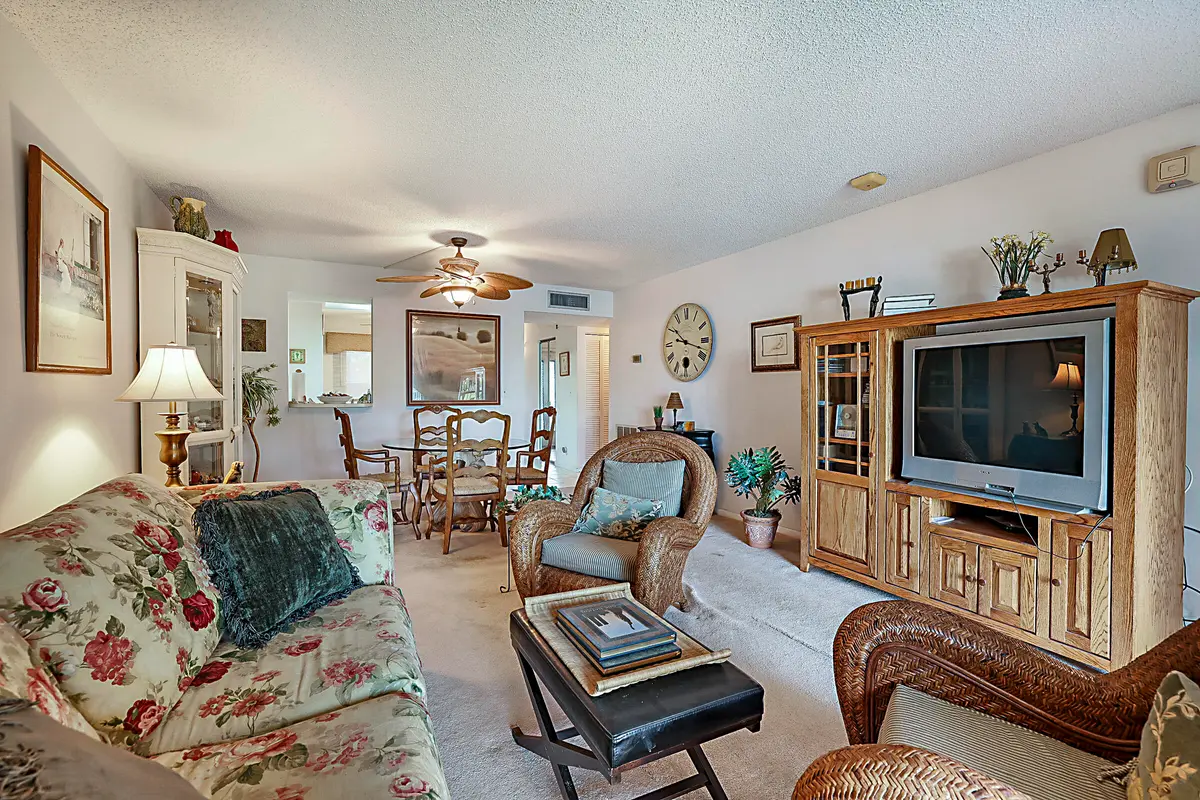 14623 Bonaire Blvd Apt 201 -5 at 14623 Bonaire Boulevard 201, Delray Beach