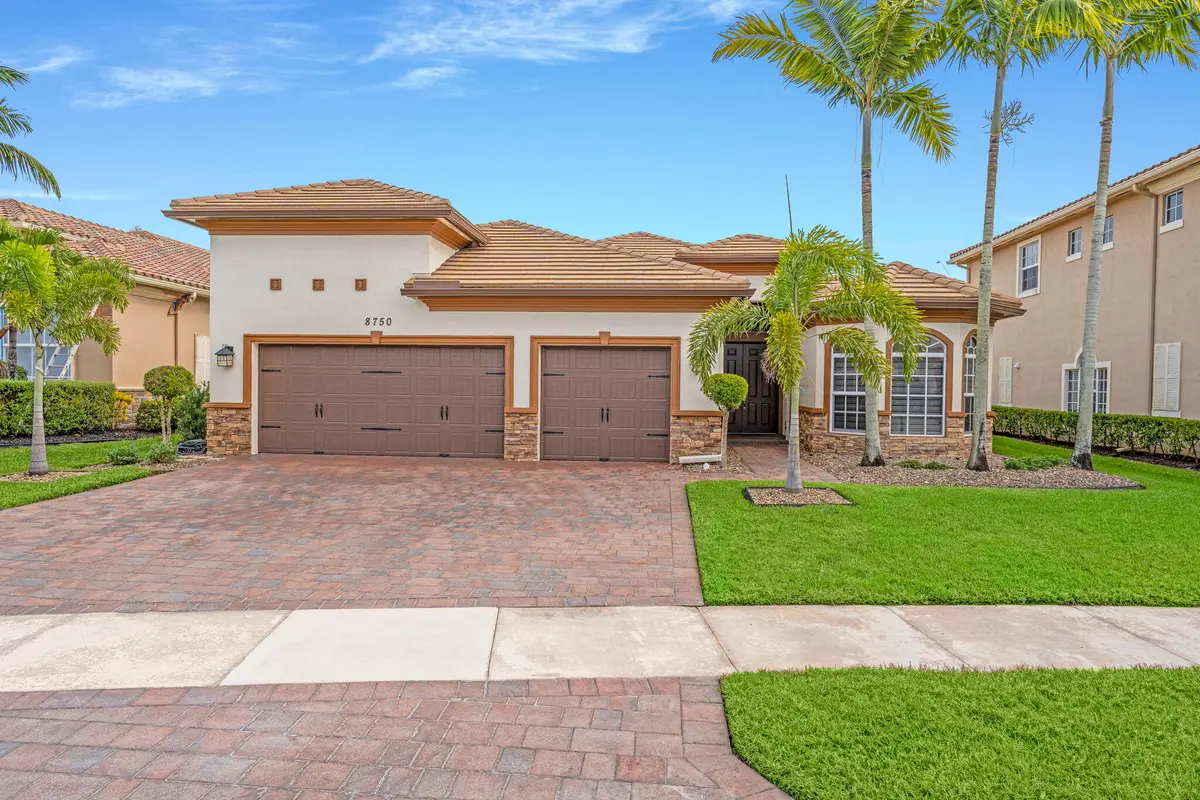 Front of house at 8750 Miralago Way, Parkland