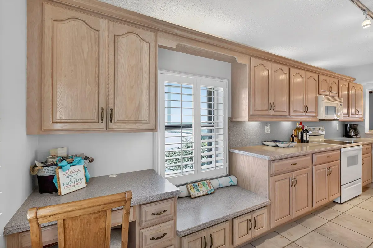 19-web-or-mls-7R7A5263 at 10980 S Ocean Drive 311, Jensen Beach