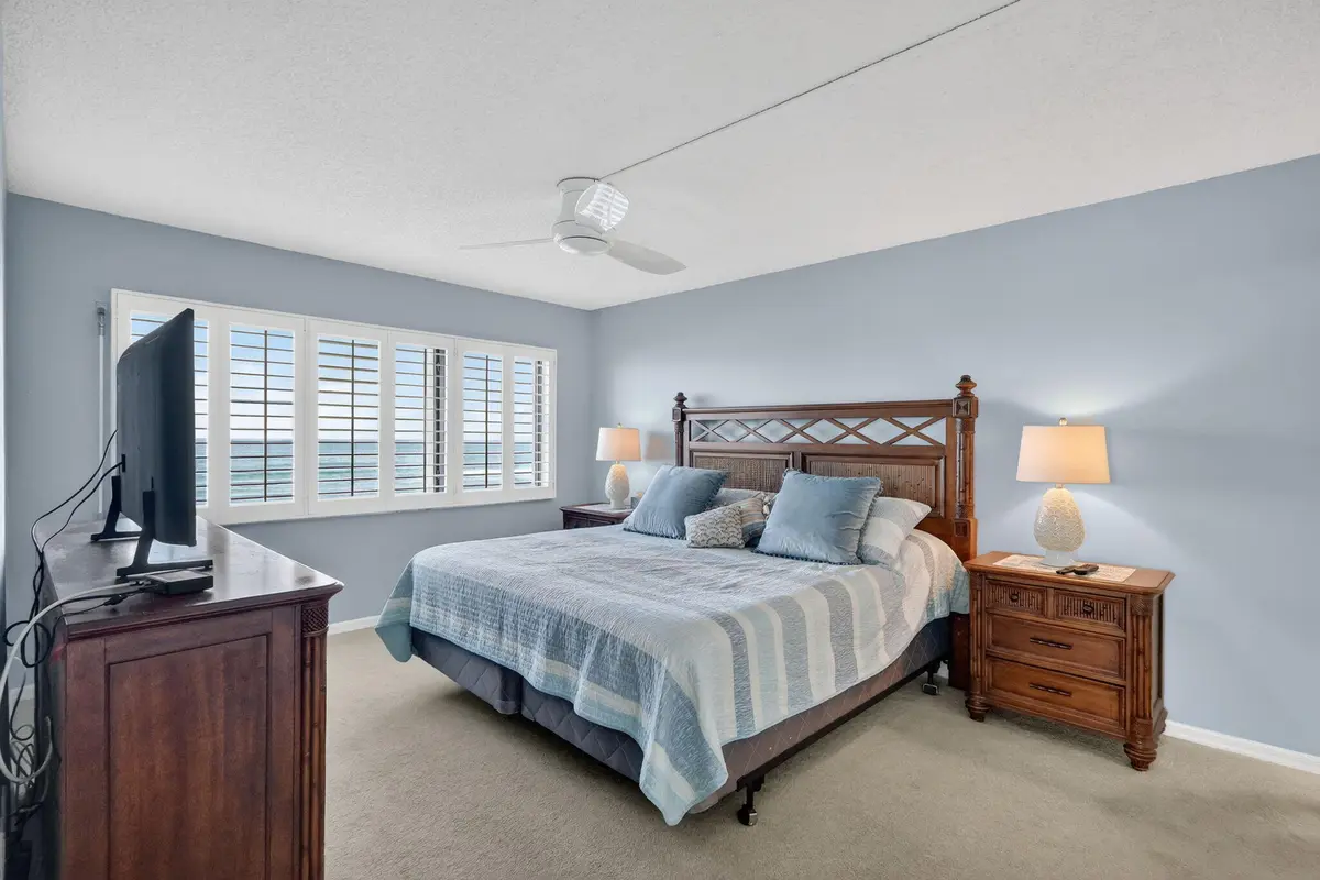 20-web-or-mls-7R7A5267 at 10980 S Ocean Drive 311, Jensen Beach