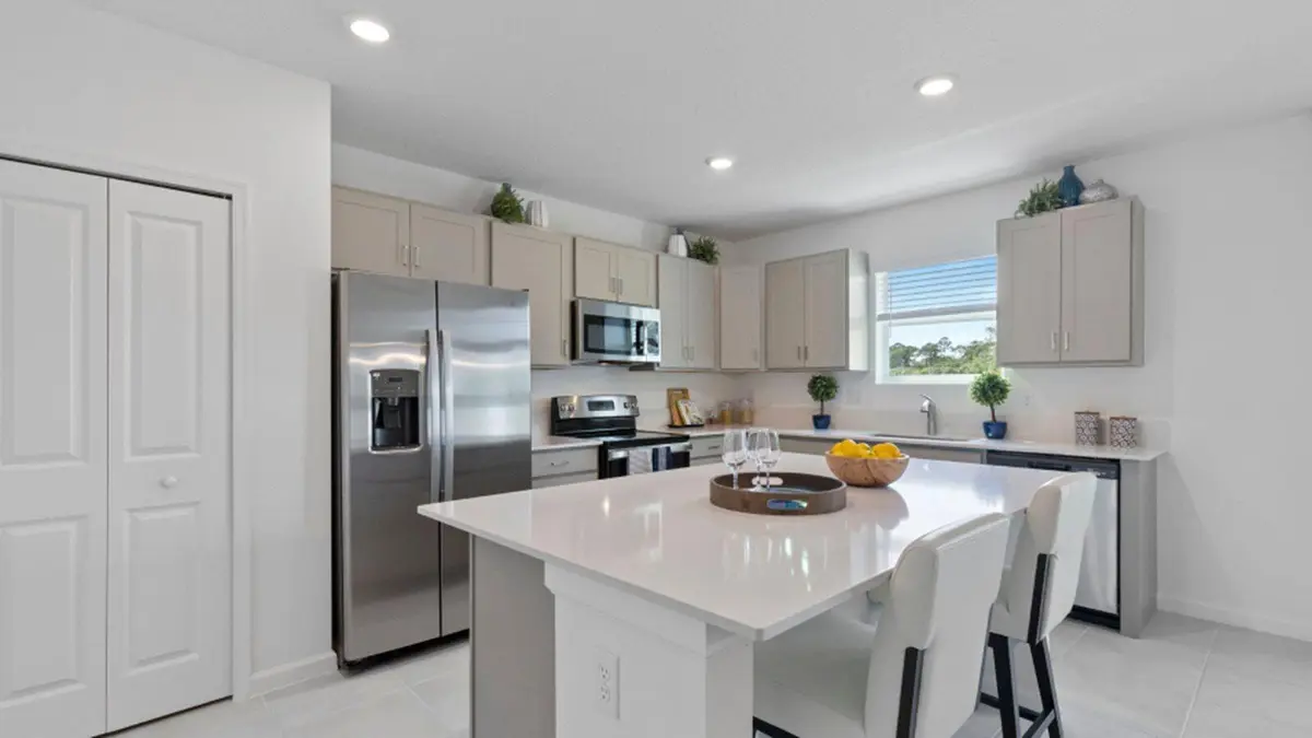 Kitchen at 2962 Spanish Cedar Place, Fort Pierce
