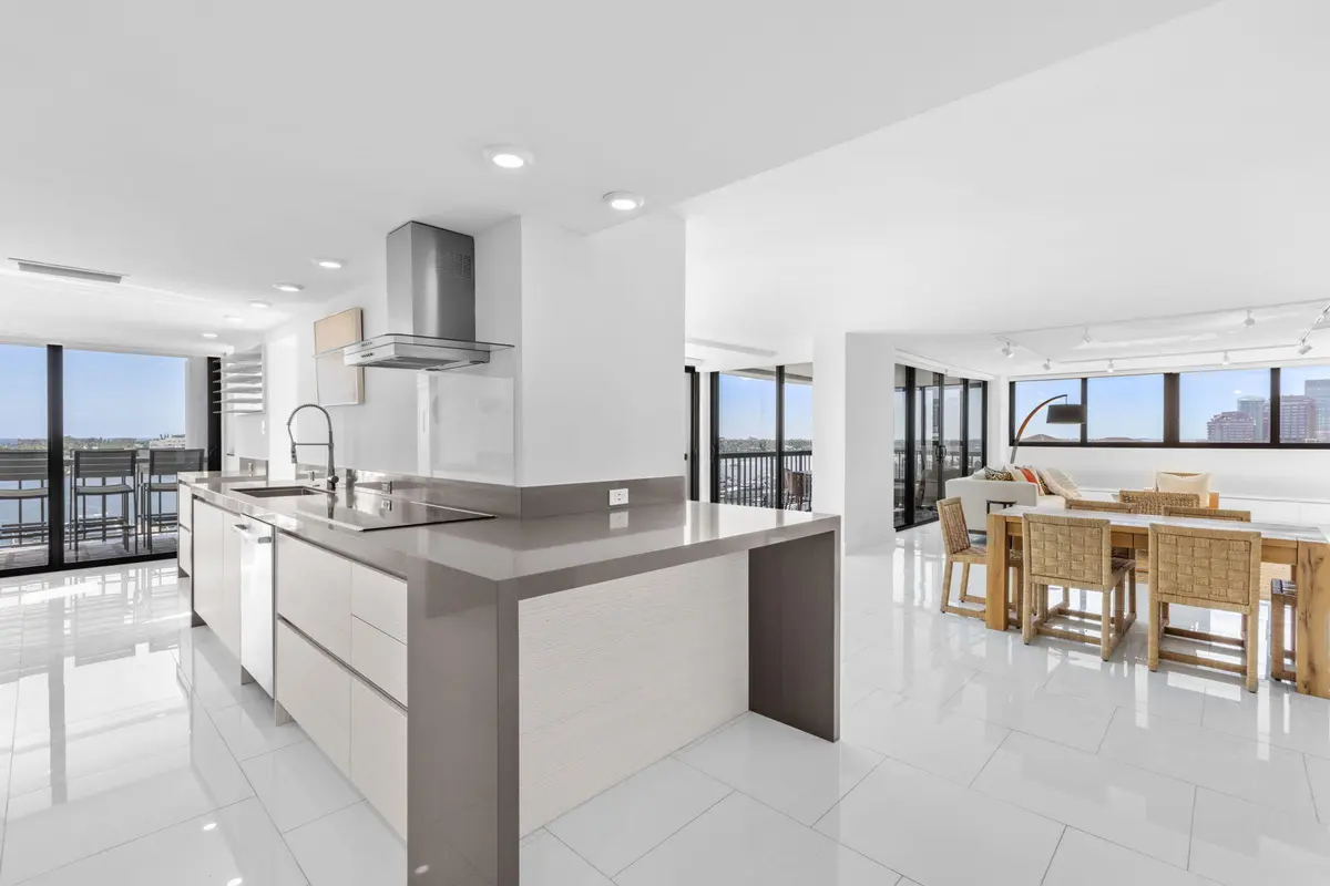 Kitchen/Layout at 400 N Flagler Drive 1206, West Palm Beach
