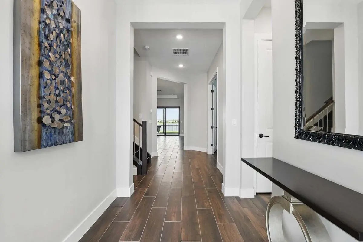 20250413211436553404000000-o at 5366 Santa Rosa Lane, Westlake