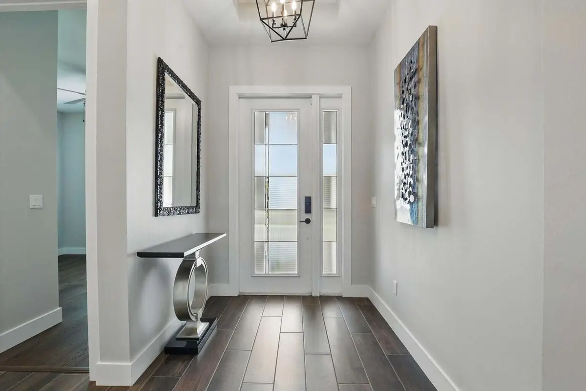 20250413211438012417000000-o at 5366 Santa Rosa Lane, Westlake
