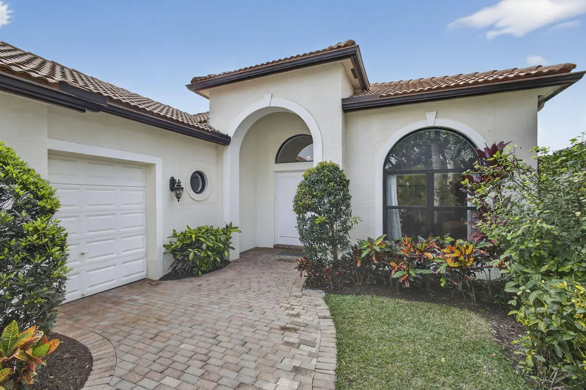 6743 Sparrow Hawk at 6743 Sparrow Hawk Drive Drive, West Palm Beach