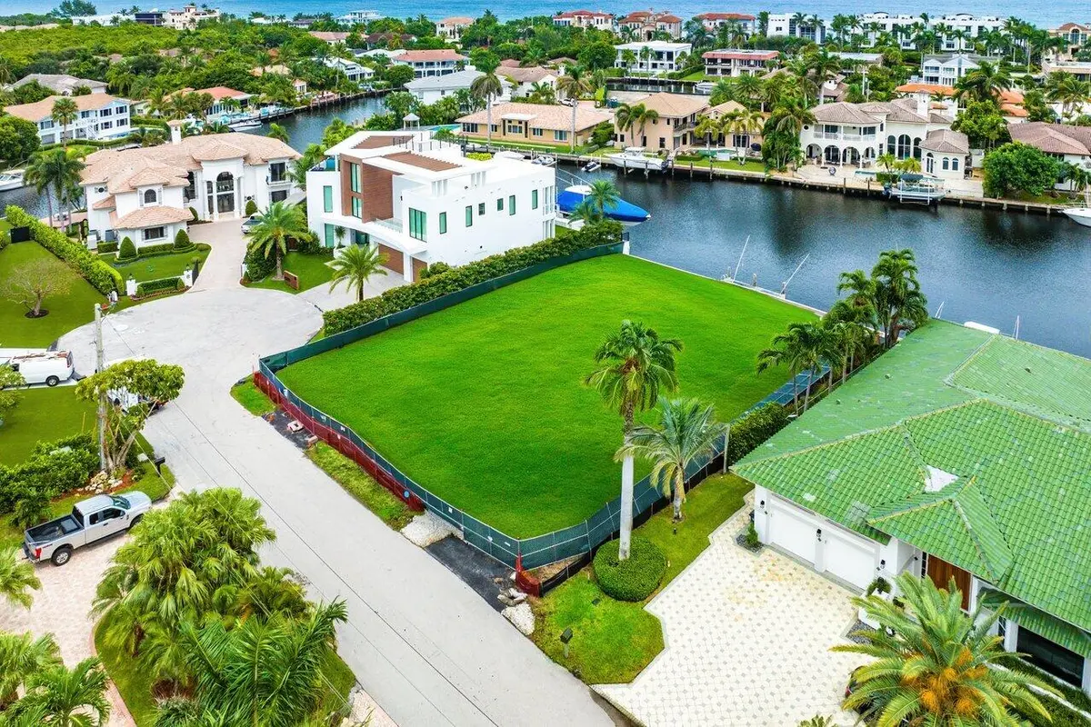 001-4211IntracoastalDrive-HighlandBeach- at 4211 Intracoastal Drive, Highland Beach