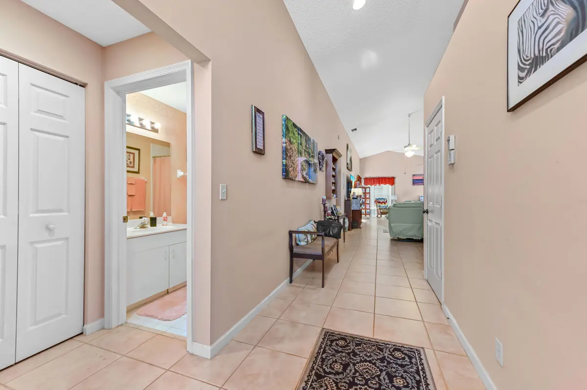 05 Entry 01 at 5193 Robino Circle, West Palm Beach