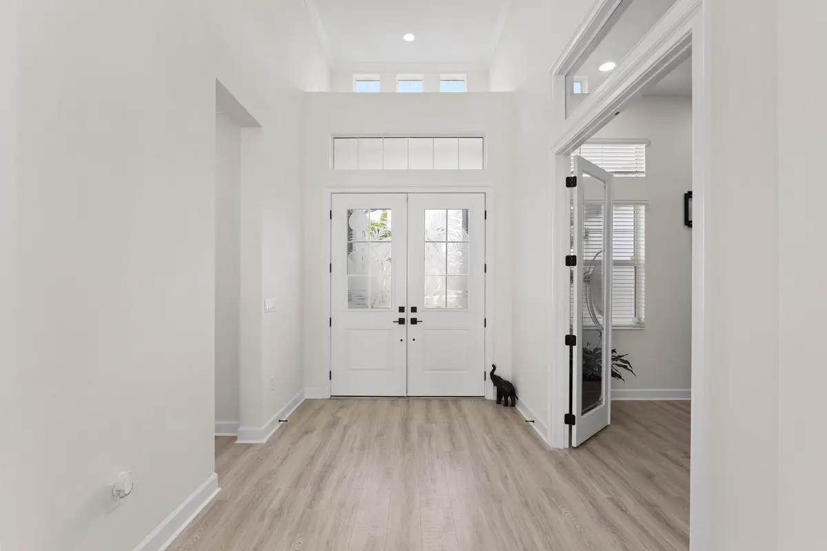 Entrance at 14952 Woodlot Court, Westlake