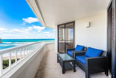5070 N Ocean Drive 3b, Singer Island – sold