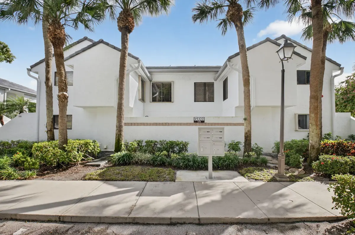 2-web-or-mls-DSC_5190 at 15322 Strathearn Drive 11802, Delray Beach