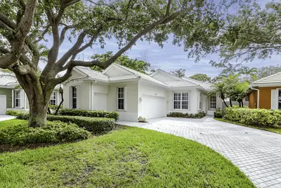 2432 SW Brookwood Lane, Palm City – Single Family Residence for sale
