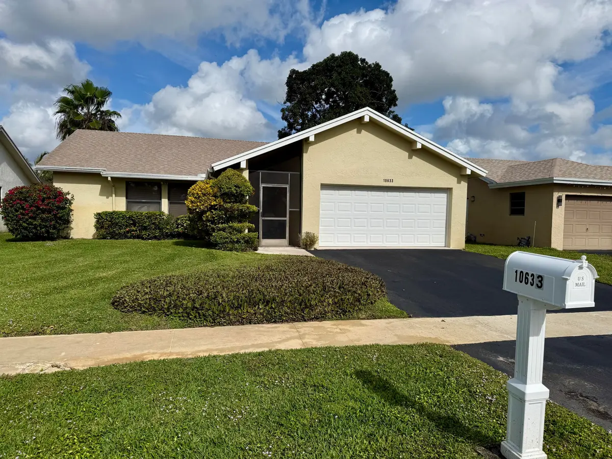 IMG_6695 at 10633 Greenbriar Court, Boca Raton