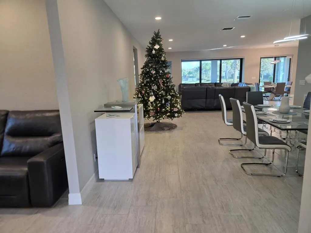 05-Living Area at 527 SE Vallarta Drive, Port St. Lucie