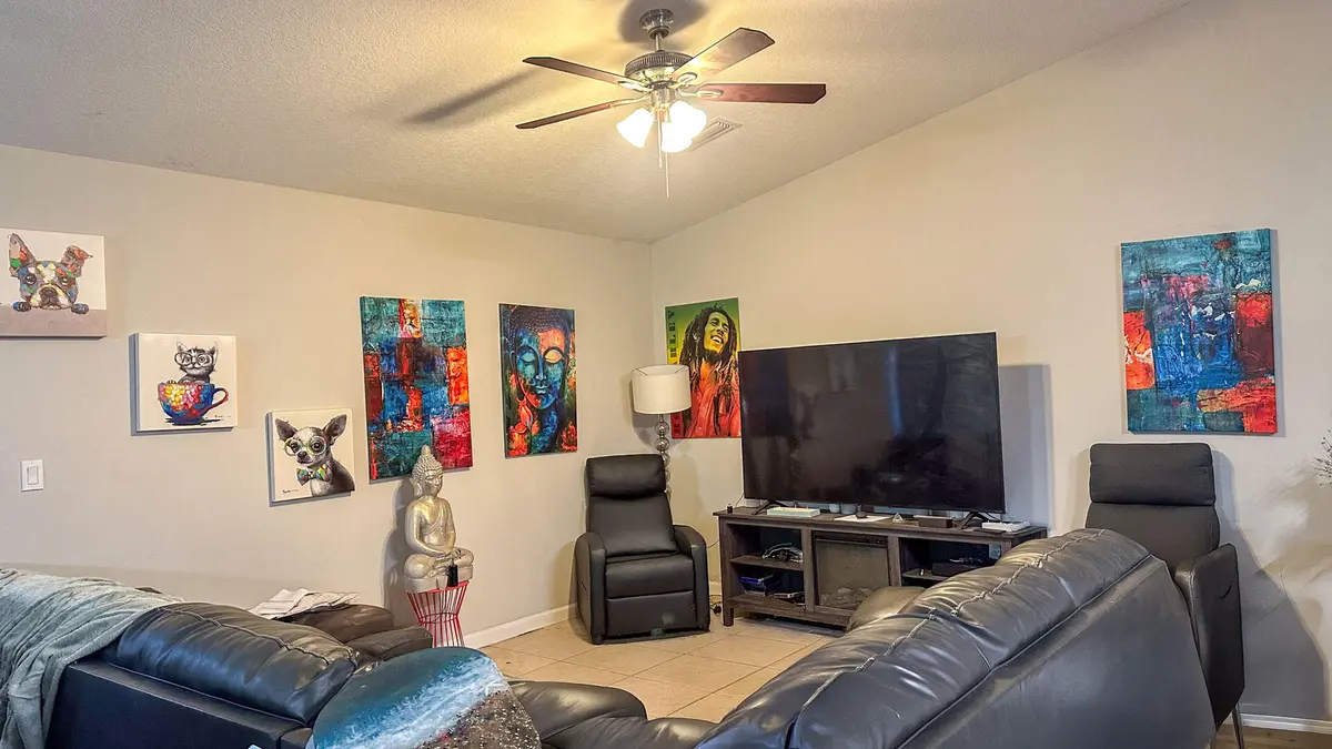 2325 SE Calcutta Circle, Port St. Lucie, FL – photo 2