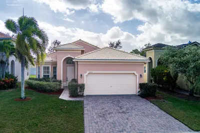 6217 Spring Lake Terrace, Fort Pierce – sold