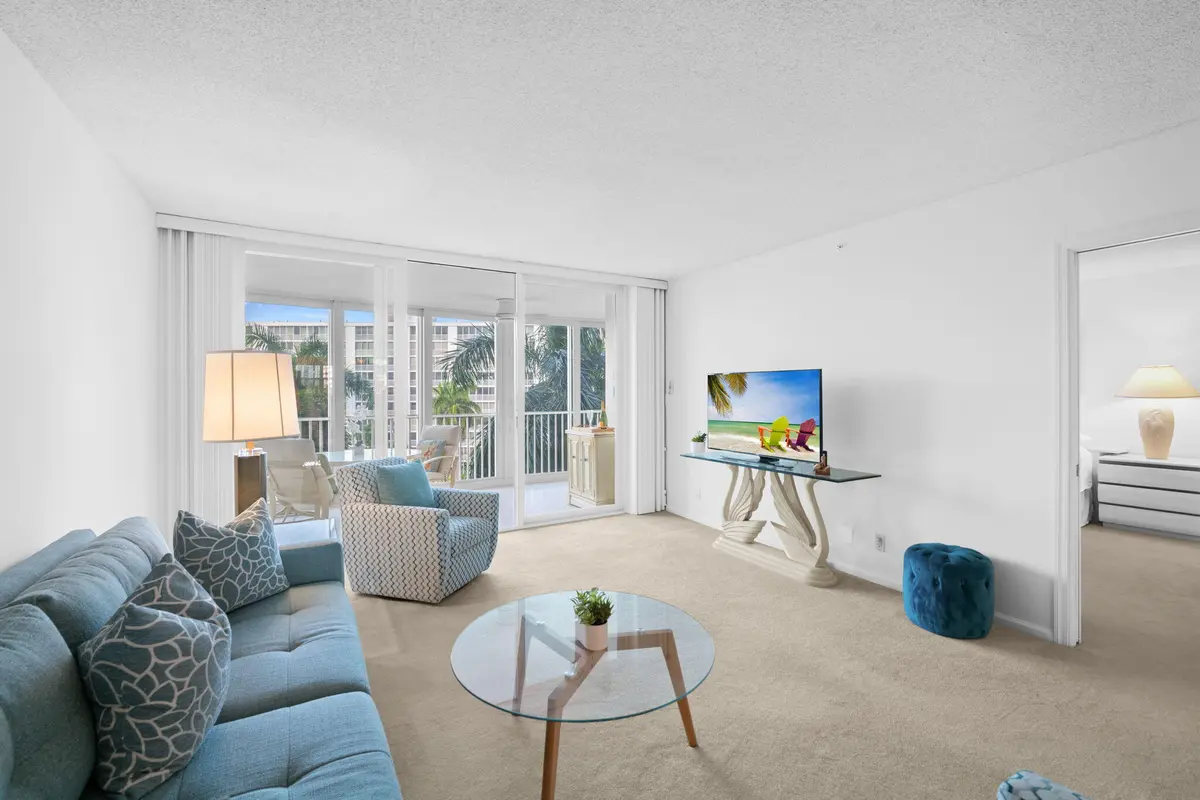 12-web-or-mls-DSC_6016 at 3300 S Ocean Boulevard 621c, Highland Beach