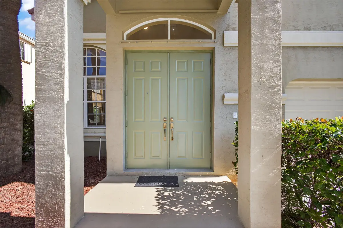 2008 Reston Circle, Royal Palm Beach, FL – photo 2