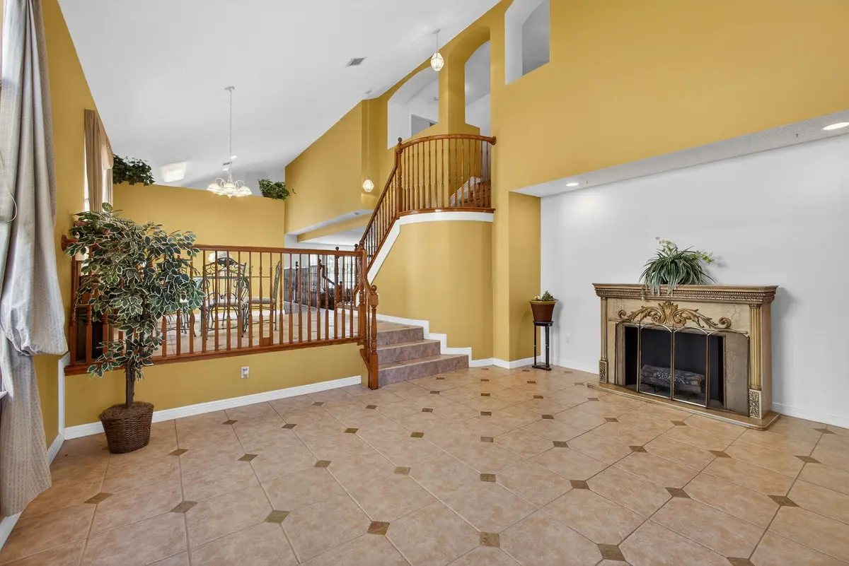 2008 Reston Circle, Royal Palm Beach, FL – photo 6