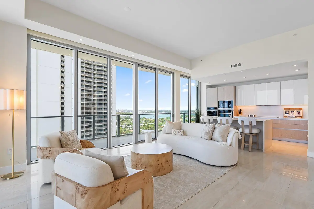 000c at 3100 N Ocean Drive H1804, Singer Island