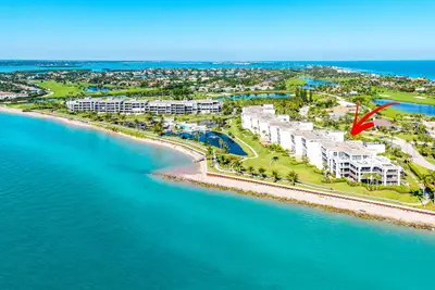 2824 SE Dune Drive 2302, Stuart – sold