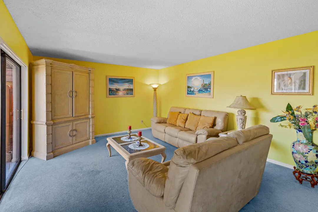 1402 Nebraska Avenue Unit 13-D-12 at 1402 Nebraska Avenue 13, Fort Pierce
