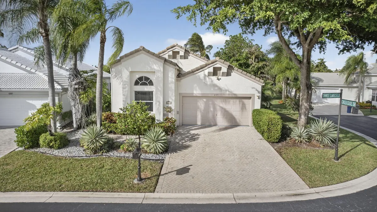 front view at 6375 Three Lakes Lane, Boynton Beach
