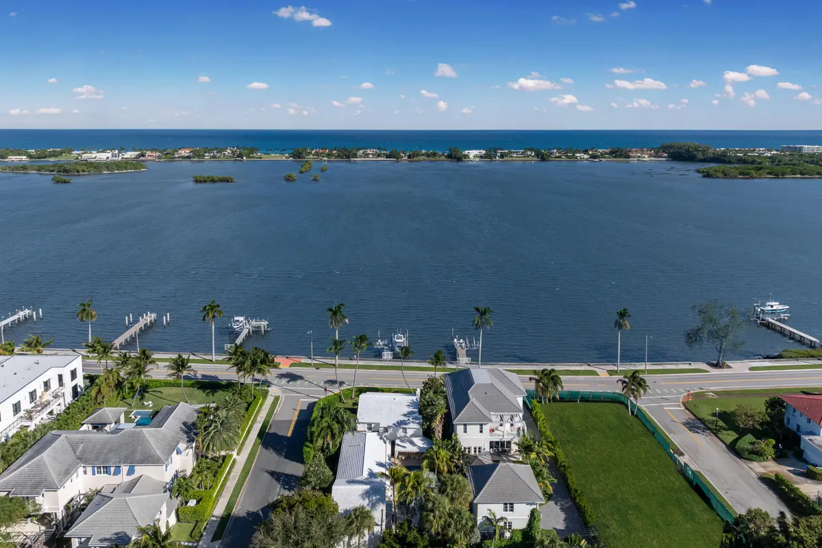 Aerial at 7103 S Flagler Drive, West Palm Beach