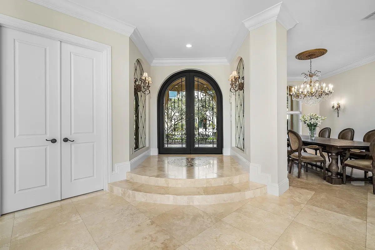 005-398Northeast7thStreet-BocaRaton-FL-3 at 398 NE 7th Street, Boca Raton