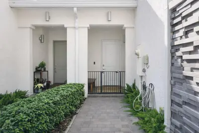 1104 Rio Court, Deerfield Beach – sold