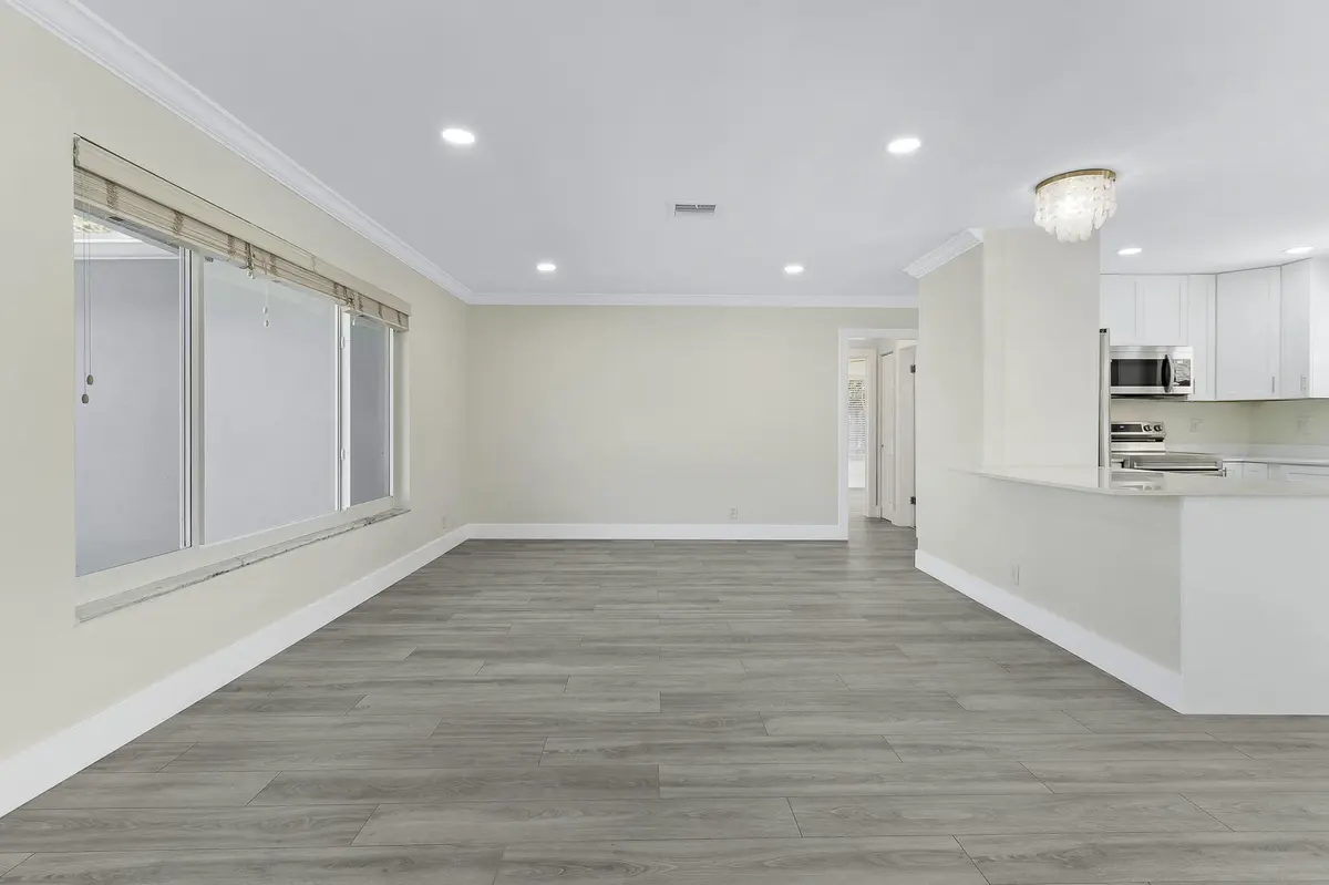 912 se 8 court - accutour photos- -7 at 912 SE 8th Court, Deerfield Beach