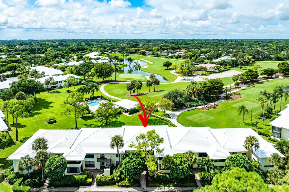 Aerial view at 3709 Quail Ridge Drive Bobwhite B, Boynton Beach