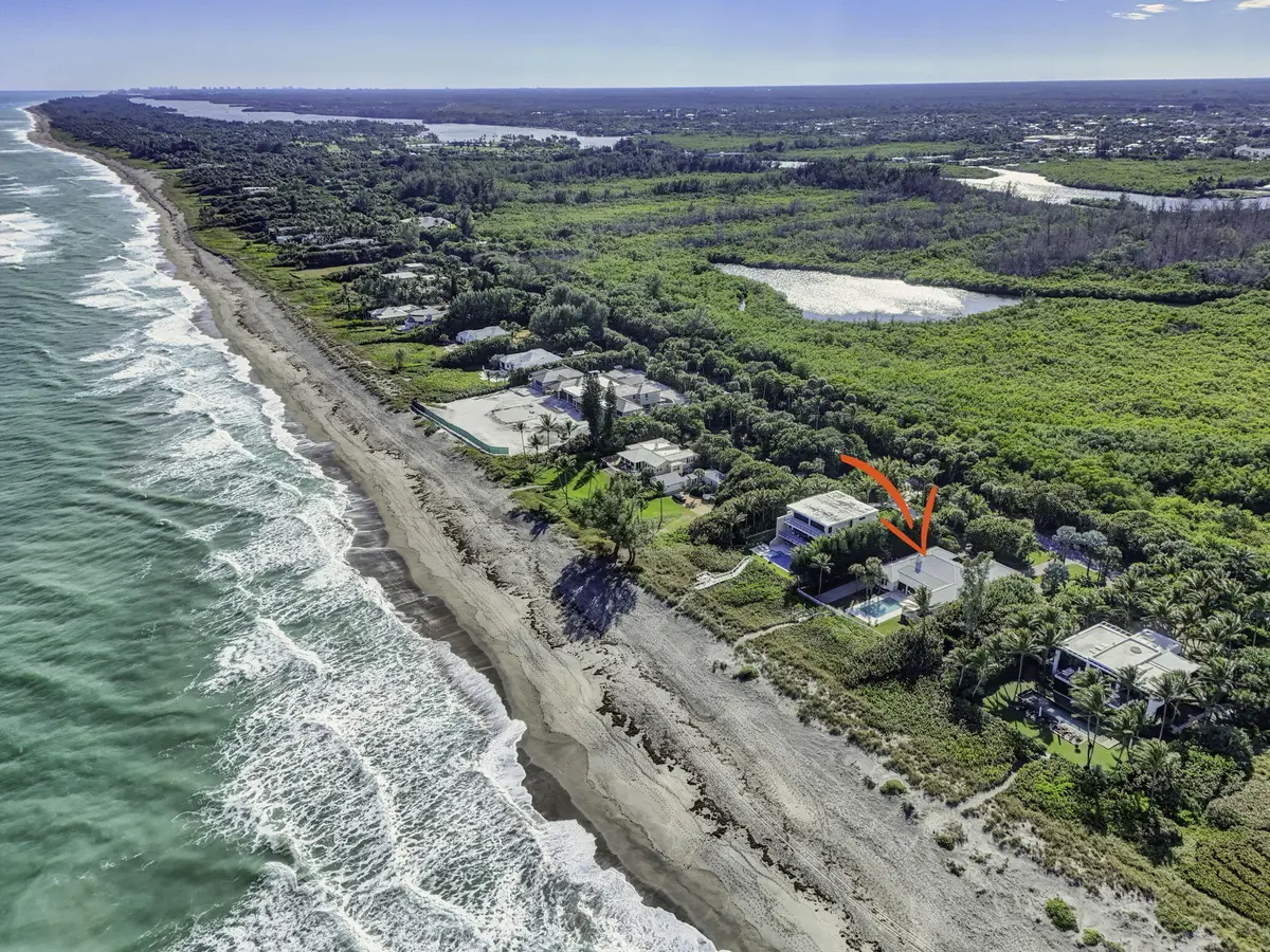 120-web-or-mls-DJI_20251230140548_0196_D at 77 N Beach Road, Jupiter Island