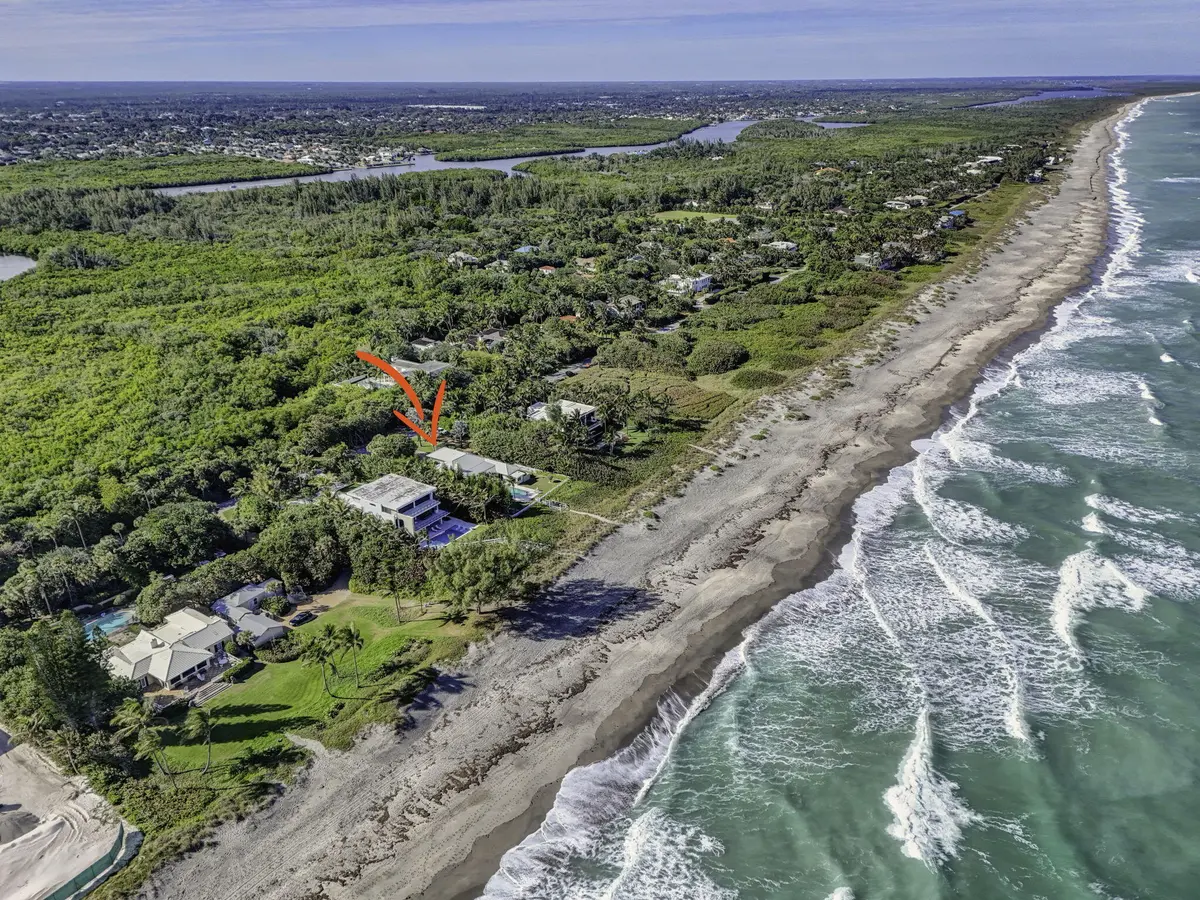 122-web-or-mls-DJI_20251230140624_0206_D at 77 N Beach Road, Jupiter Island