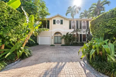 206 Queens Lane, Palm Beach – sold