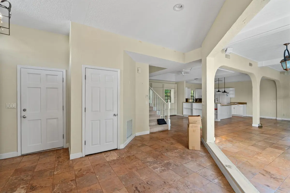 GREATROOM_ANGLE_DT at 206 Queens Lane, Palm Beach