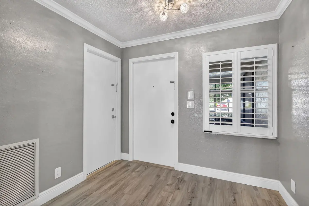 INSIDE FRONT HALLor-mls-F14A1547 at 5926 N Los Alamos Lane, Delray Beach