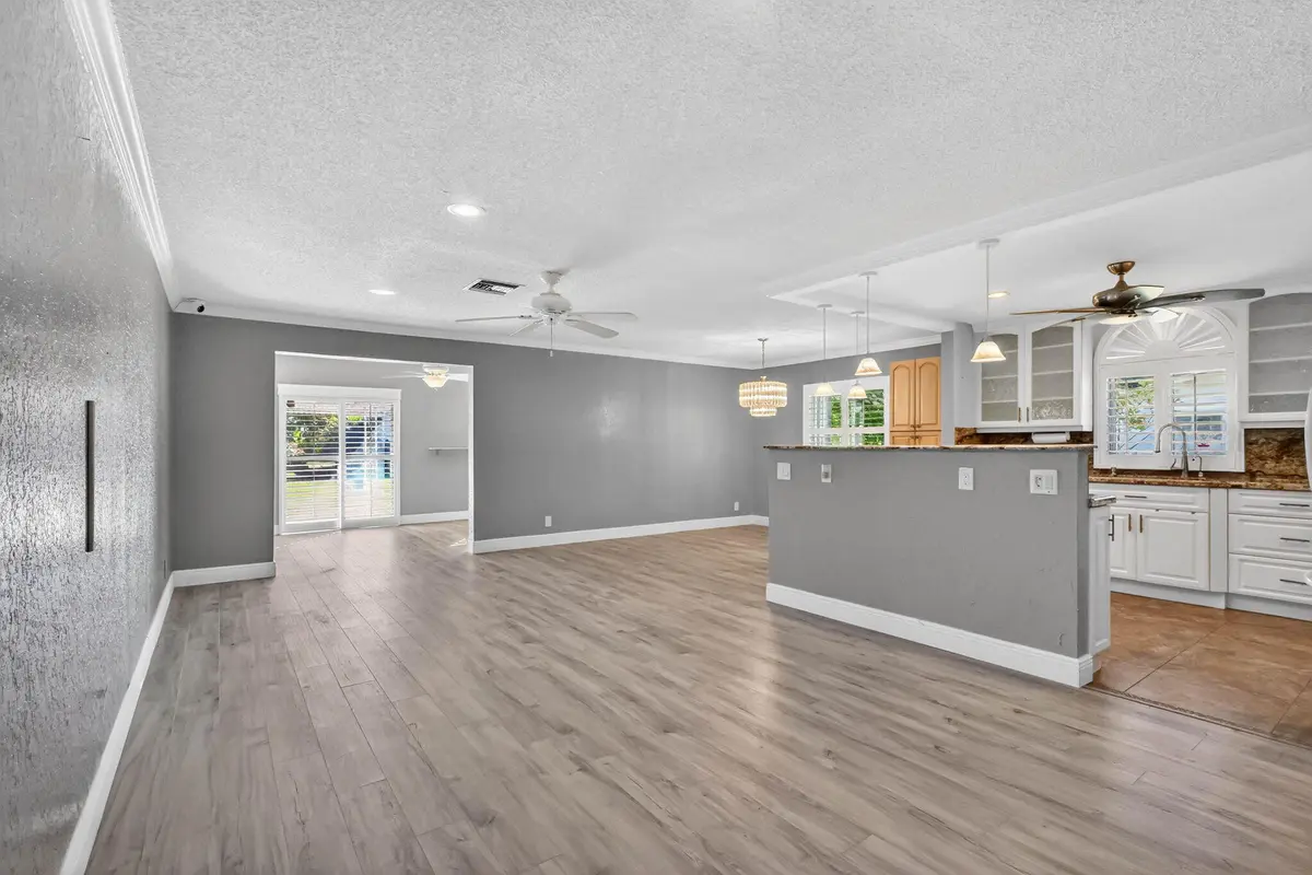 LONG VIEW at 5926 N Los Alamos Lane, Delray Beach