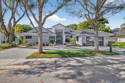 5723 Hamilton Way, Boca Raton – sold
