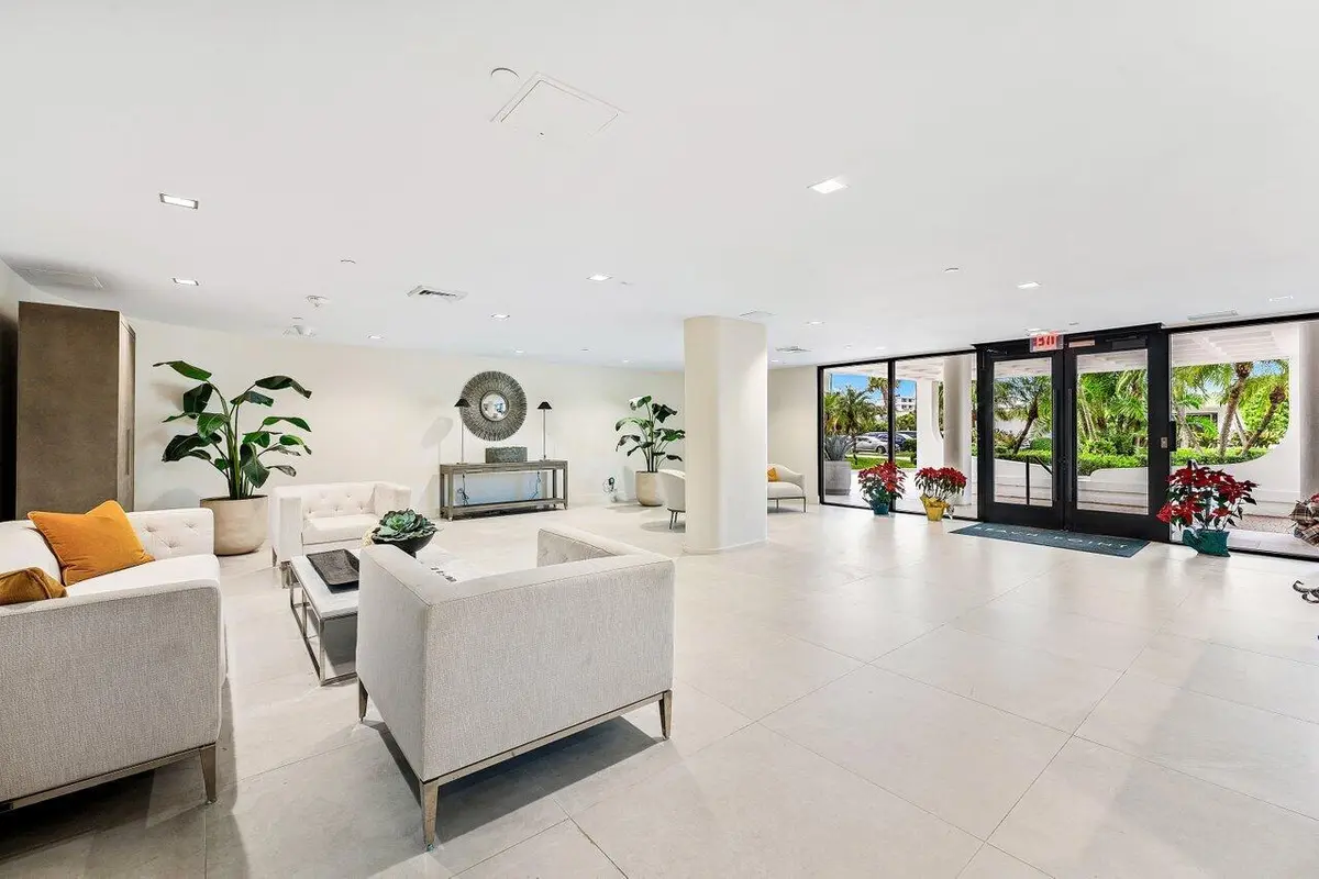 002-2660SouthOceanBoulevard-703S-PalmBea at 2660 S Ocean Boulevard 703s, Palm Beach