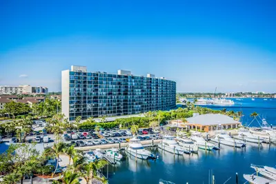 120 Lakeshore Drive 735, North Palm Beach – sold